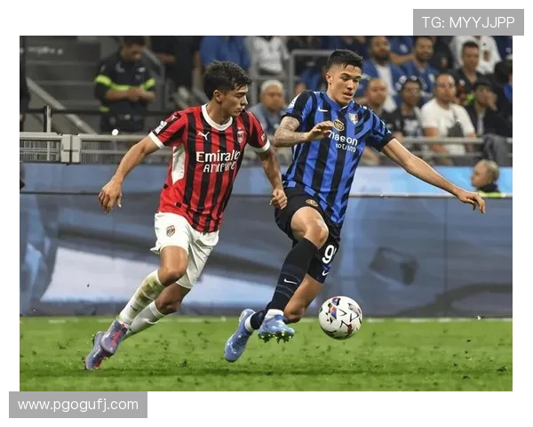 绿茵烽火再燃足球德比大战巅峰对决全景解析热血荣耀之夜风云激荡 - 副本 (4)